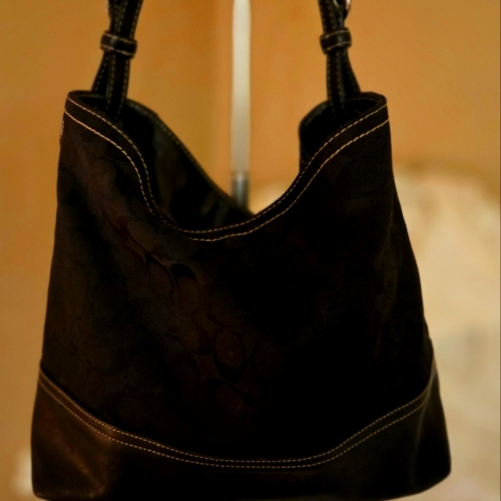 SOLD - Vintage Coach Monogram Bucket Bag W/ Silver Hardware EUC 🦋